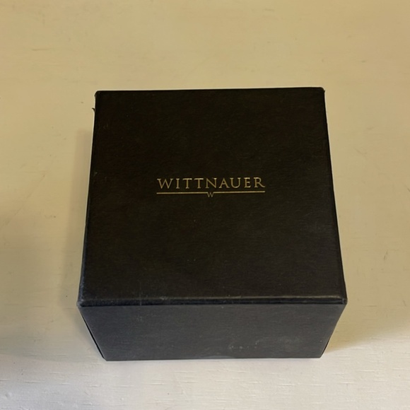 Watch - Picture 3 of 3